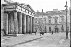 Nr01-064_Neue-Wache-24.2.1987