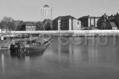 Nr03-83_31.3.1990-Charite-mit-Alexanderufer-