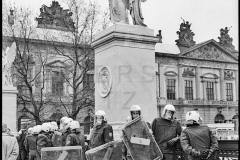 Nr07-045_Unter-den-Linden-18.04.1993