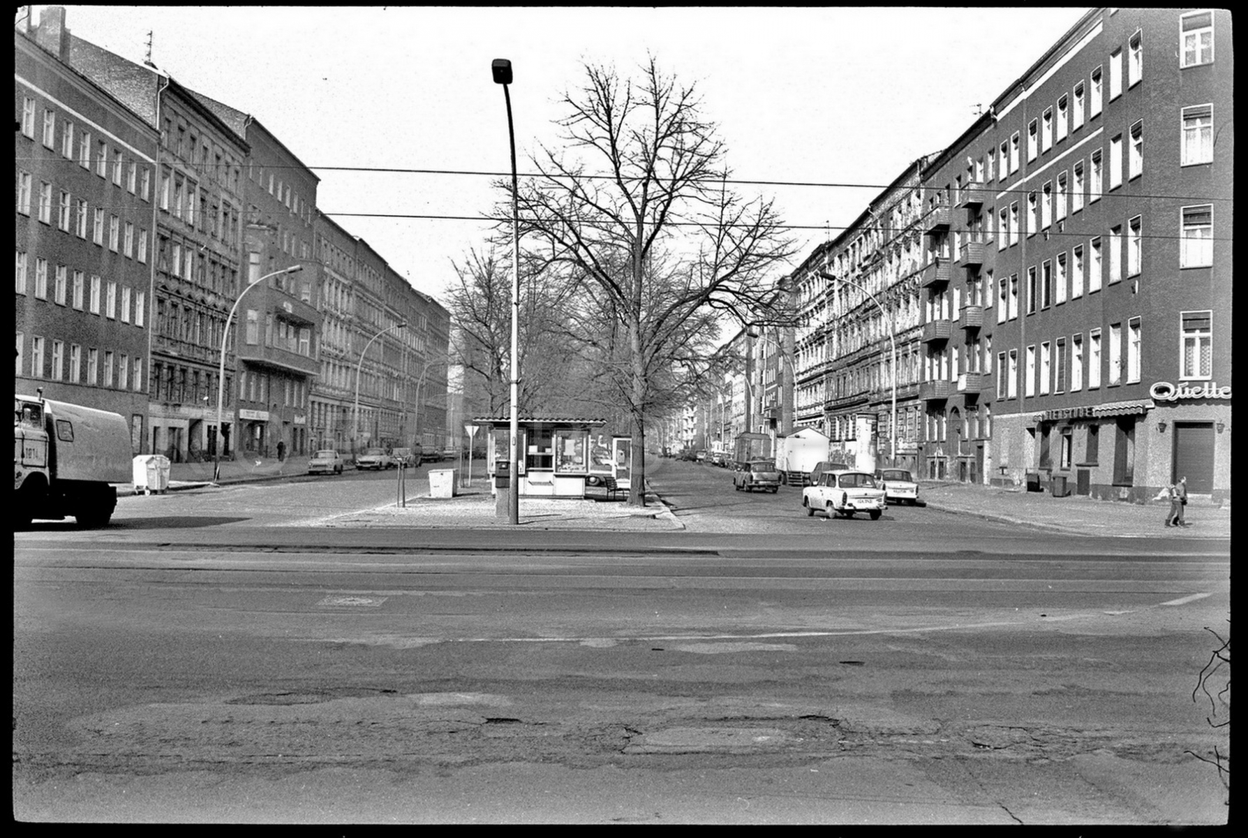 Nr02-045_Metzerstraße -1987
